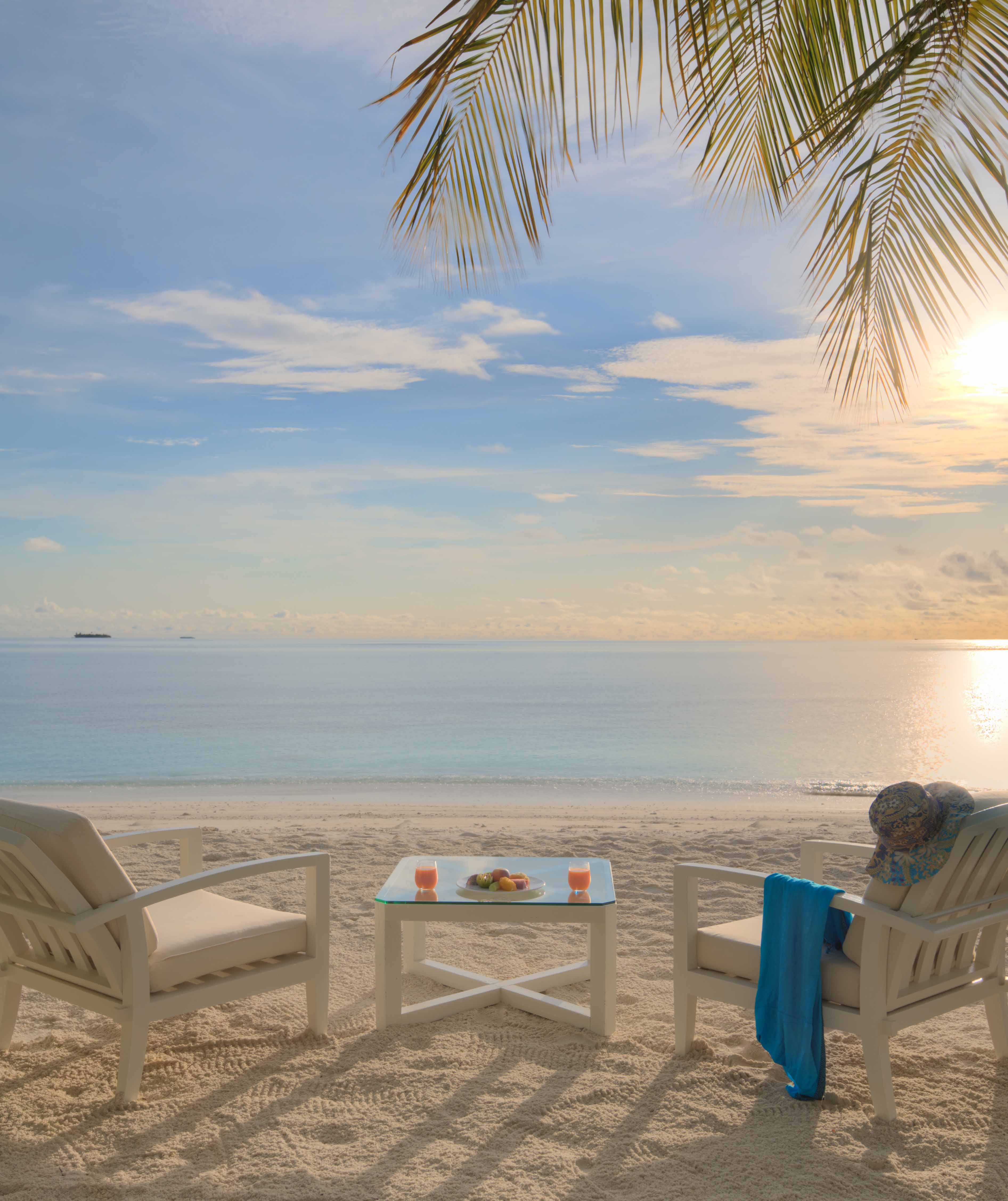 Diamonds Thudufushi – Detail einer Beach Villa Suite