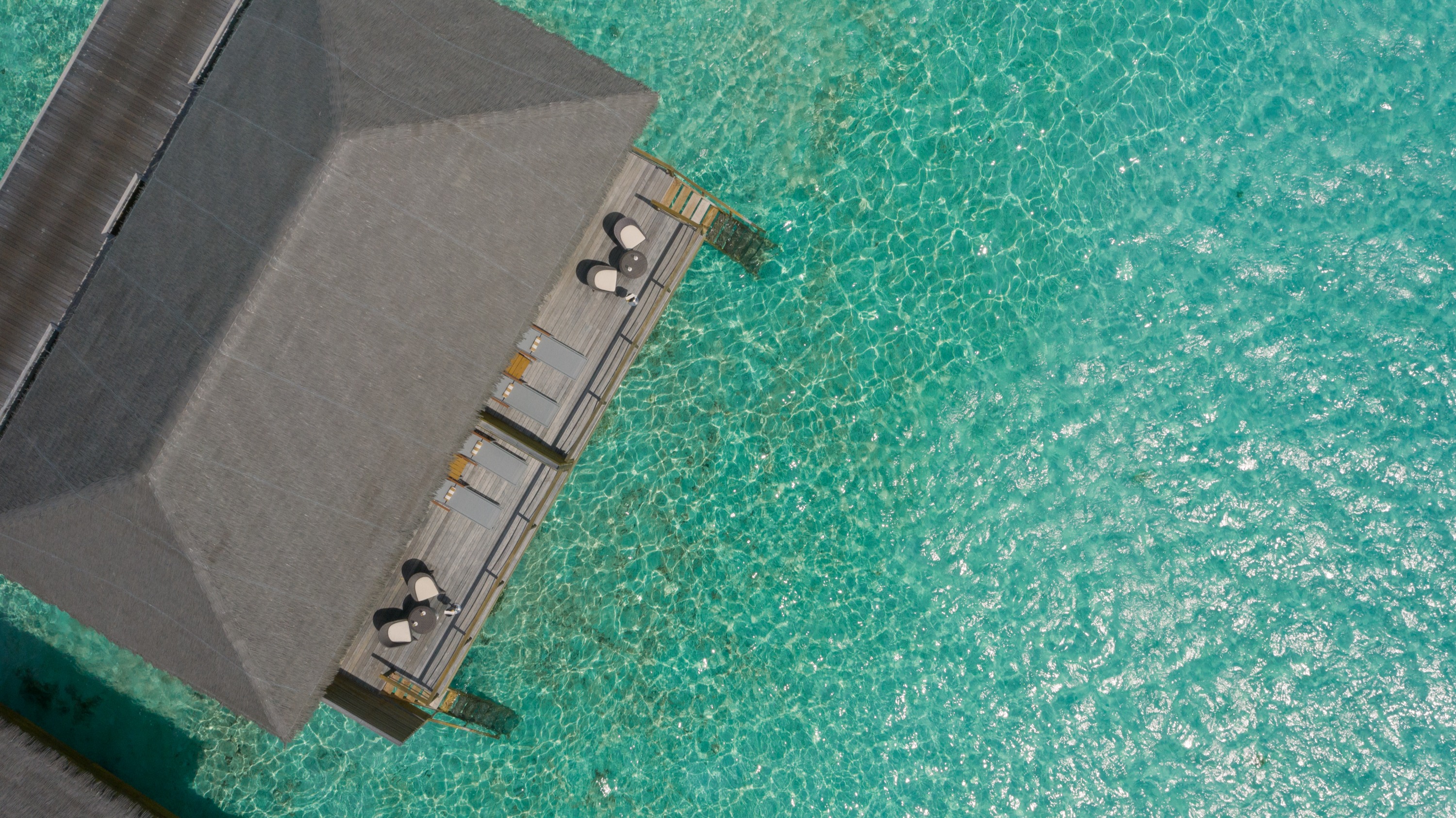 Cocoon Maldives – Resort aus der Vogelperspektive