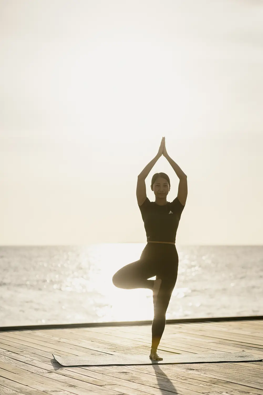 Niva Dhigali Maldives – Yoga bei Sonnenuntergang