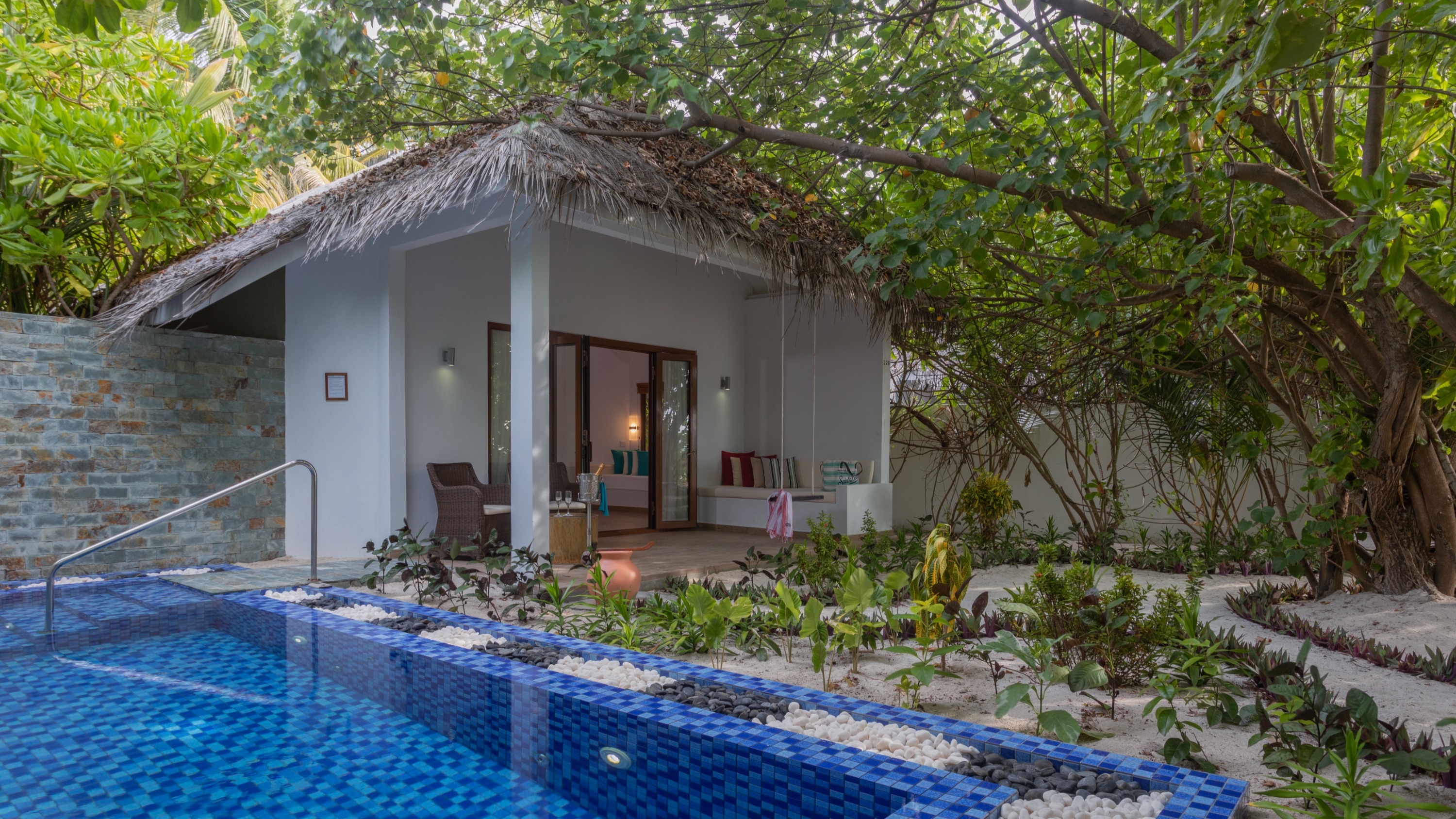 Cocoon Maldives – tropische Resortvilla