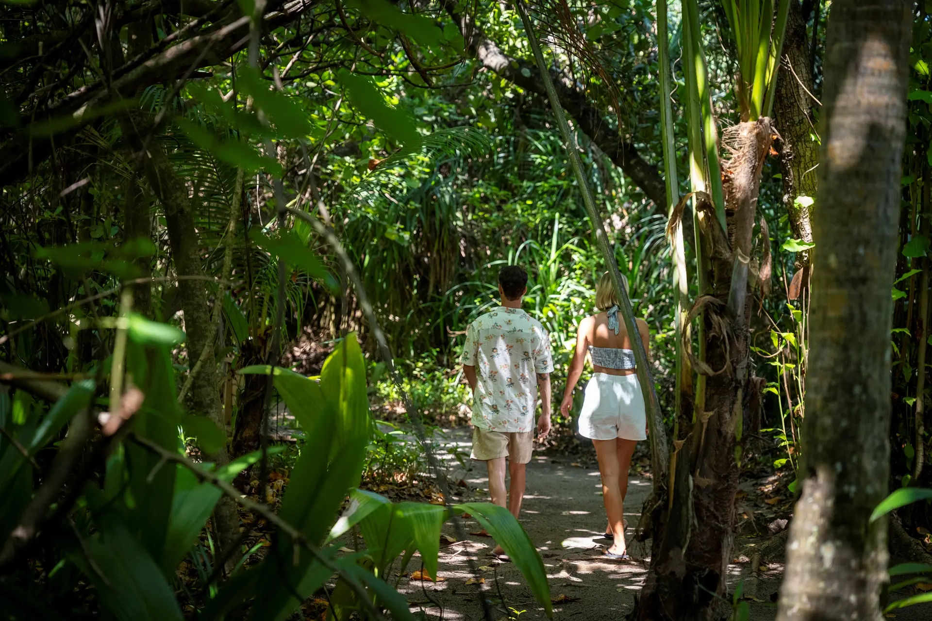 Niva Dhigali Maldives – Jungle Walk zu zweit