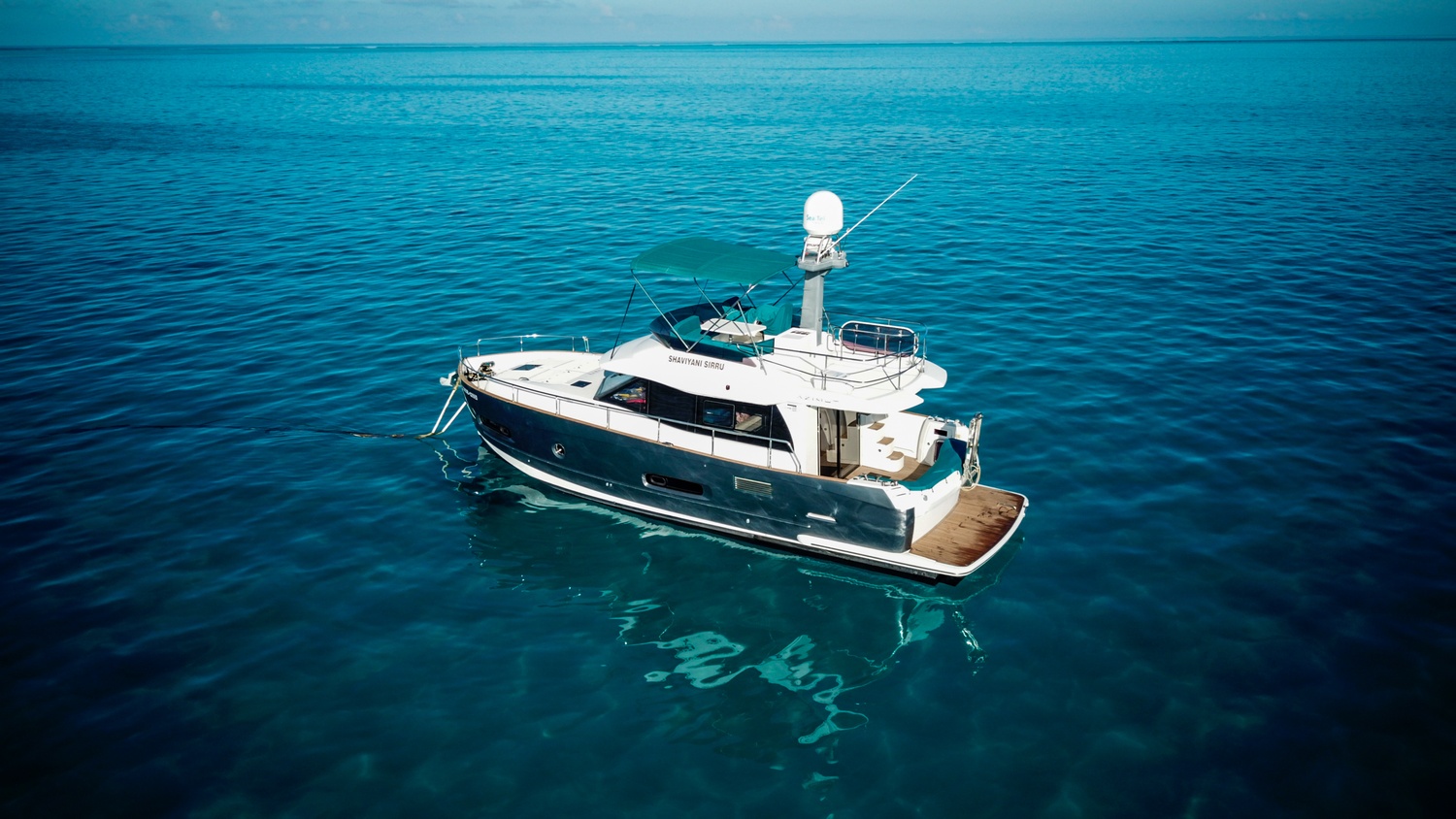 Azimut Yacht