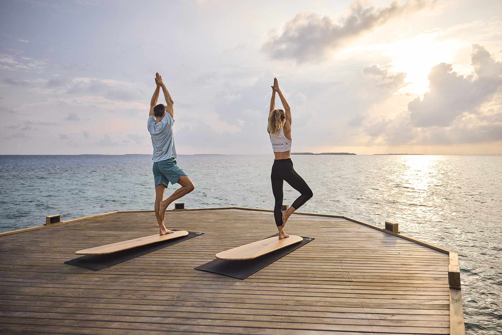 Yoga auf dem Board