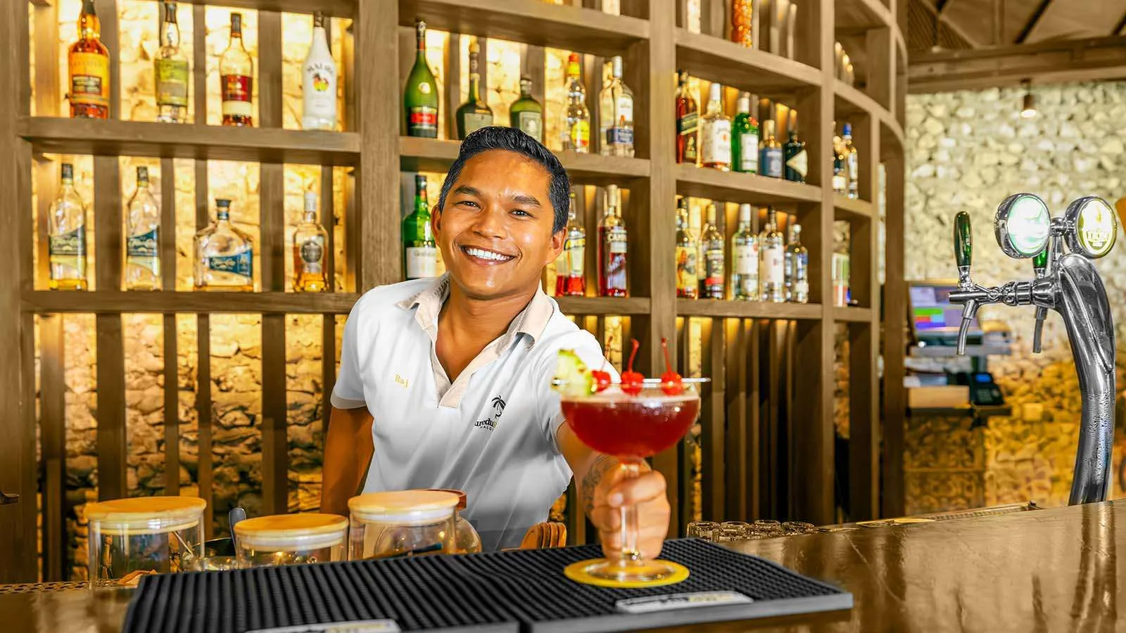 Akiri Bar