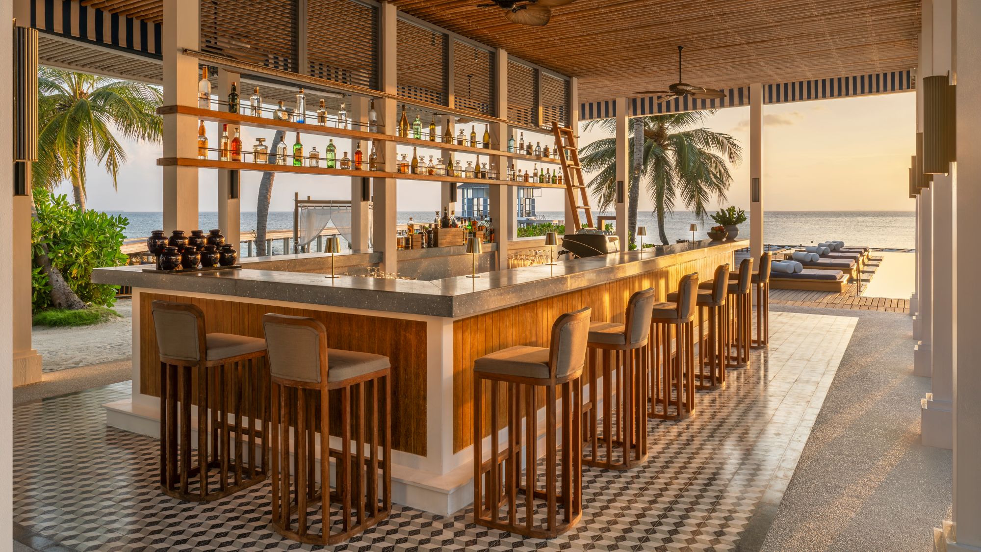 Bell Bar