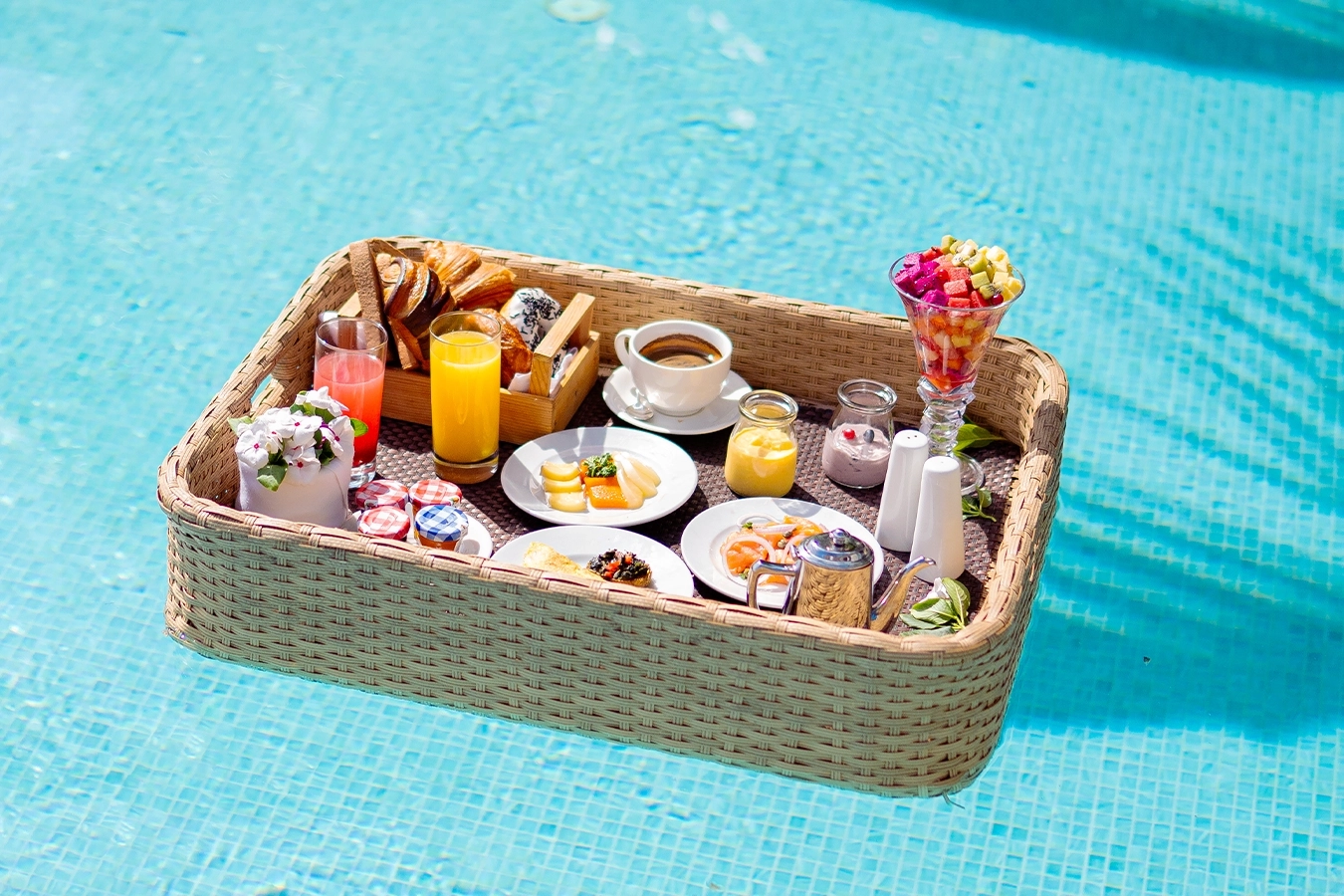 Floating Breakfast