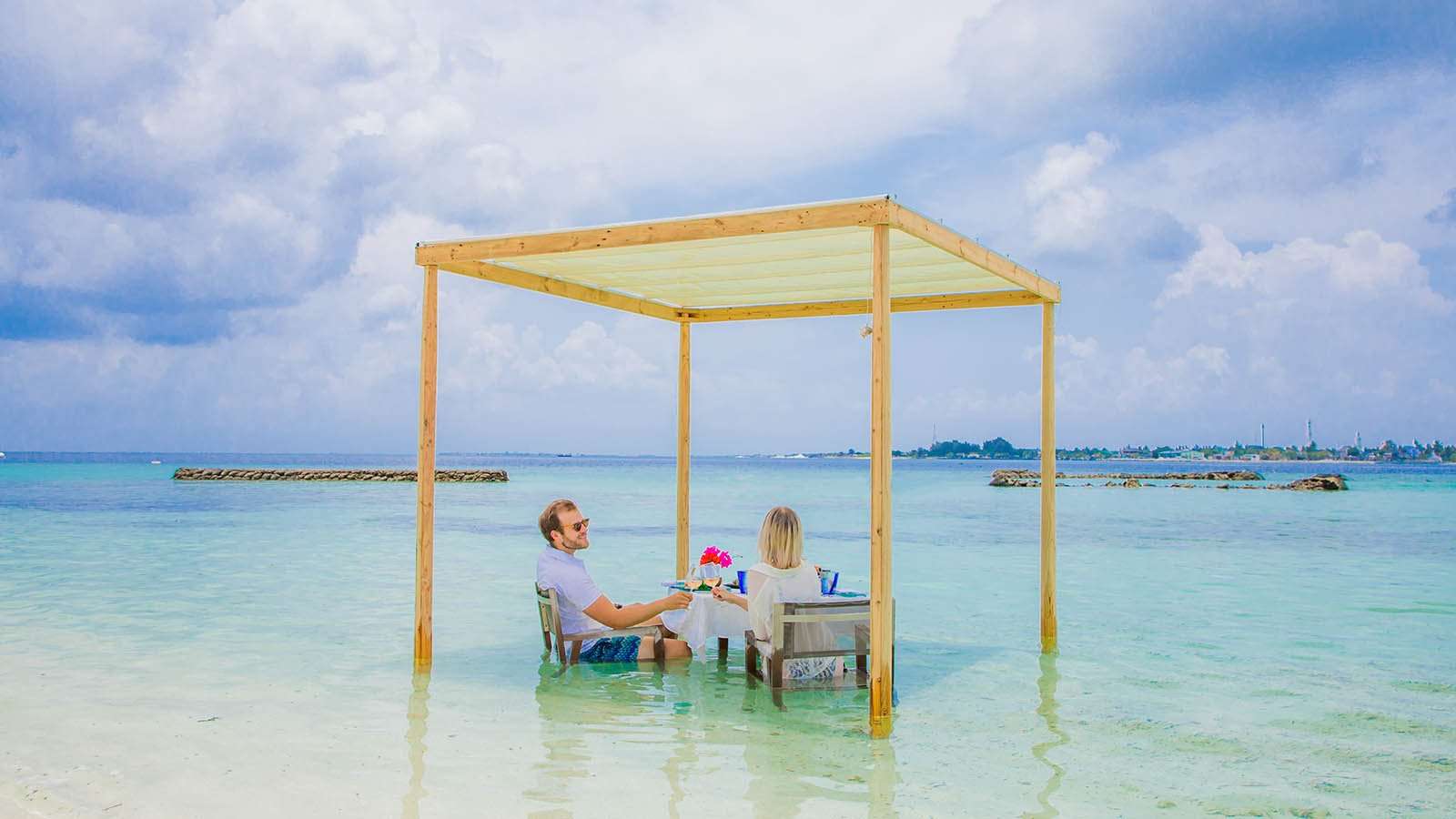 Lagoon Lunch