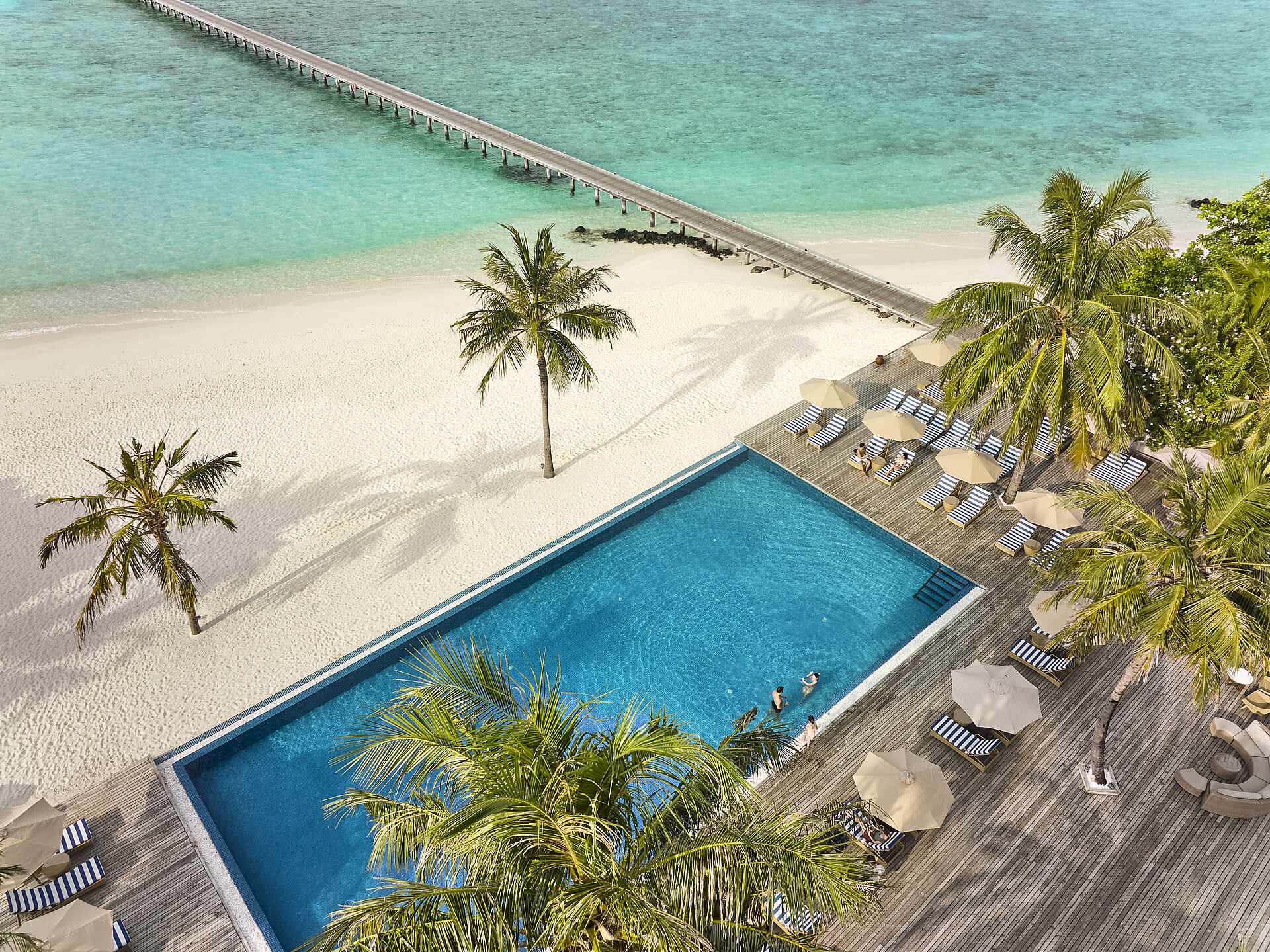 Infinity-Pool