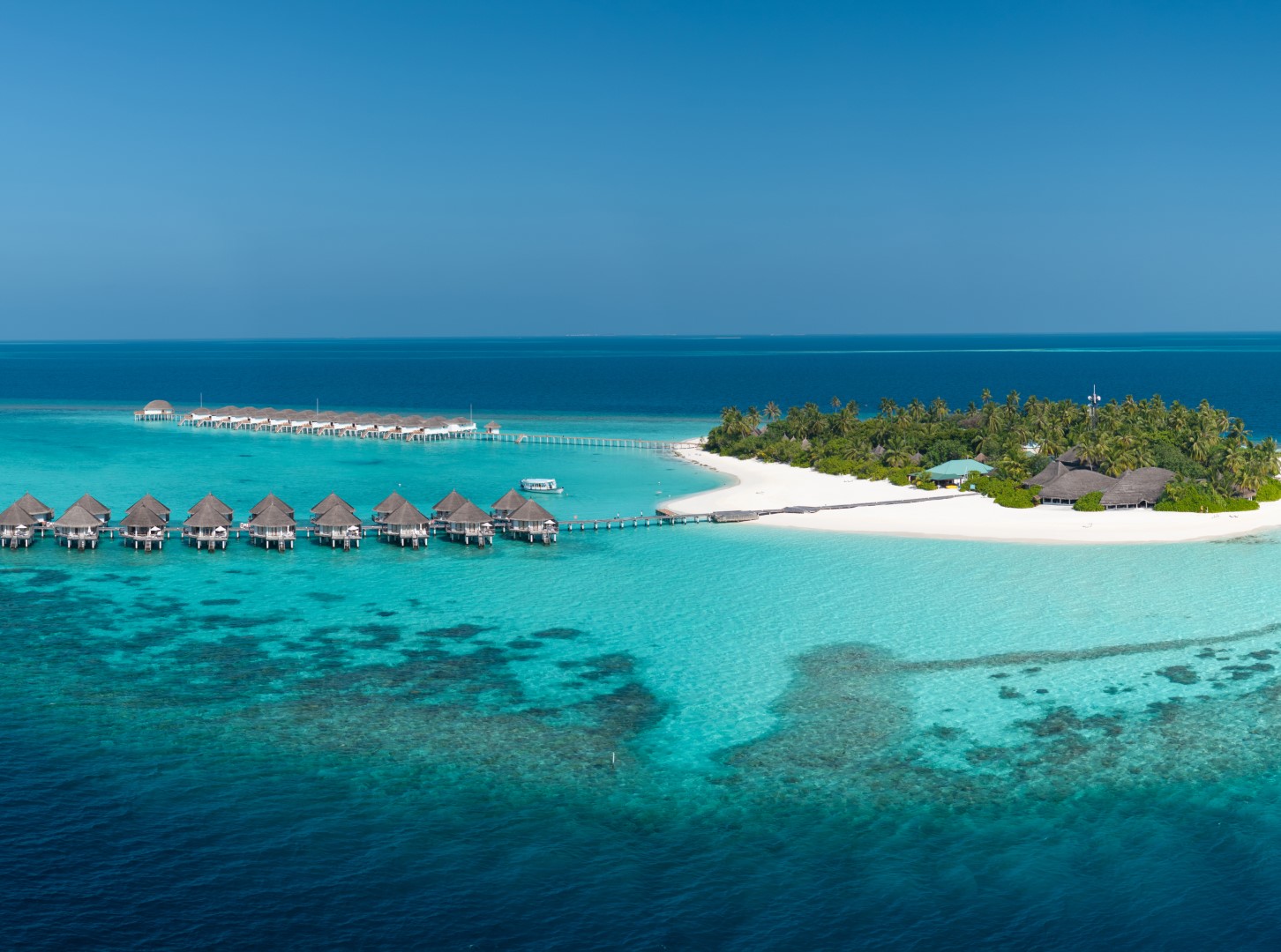 Luftaufnahme der Insel Angaga