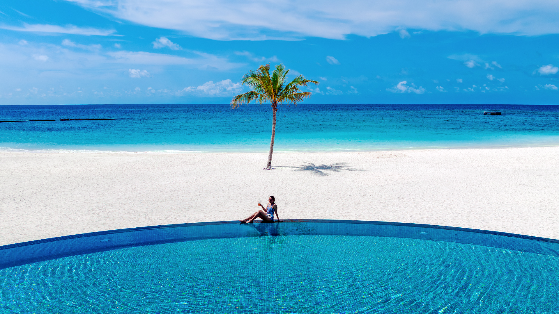 Infinity-Pool