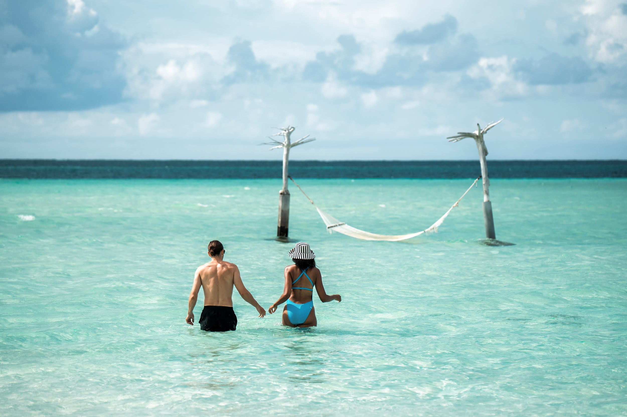 Constance Moofushi – Lagunenerlebnis