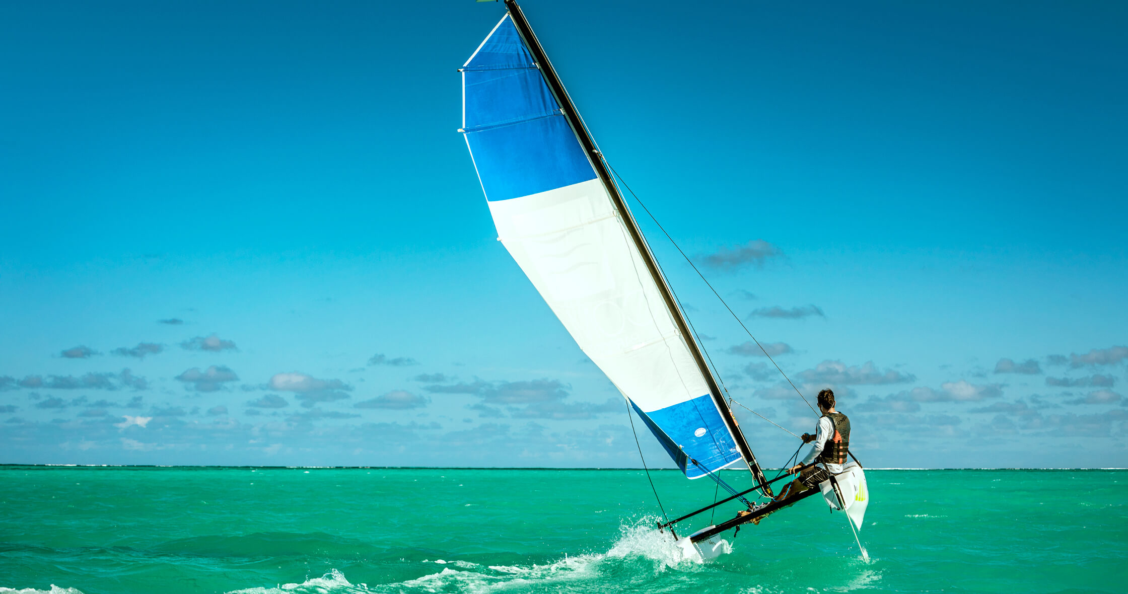 COMO Maalifushi – Windsurfen