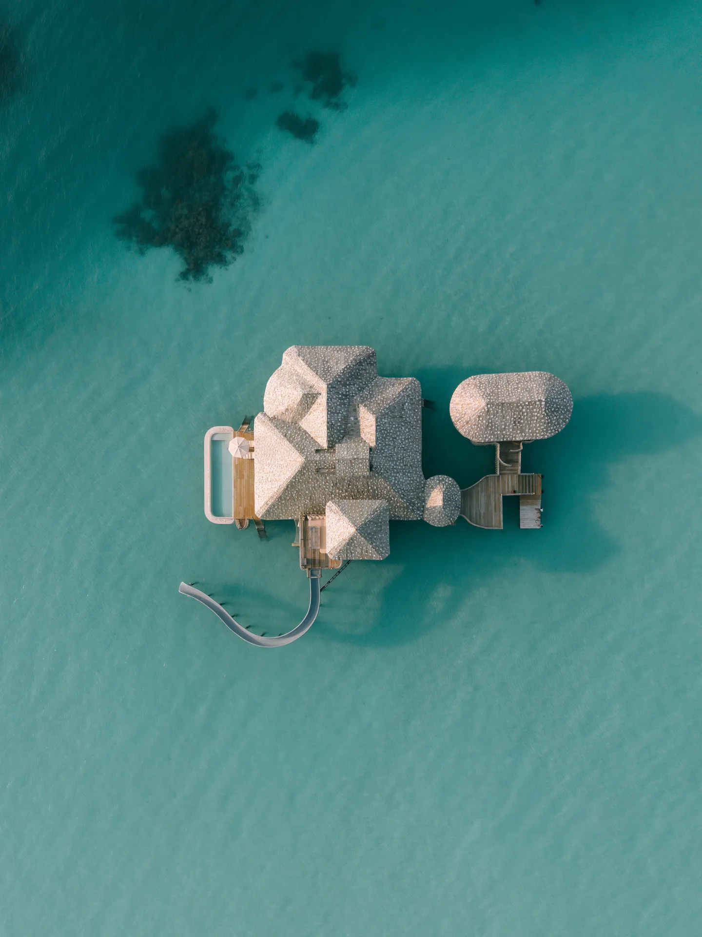 Overwater Sea Loft – Außenansicht