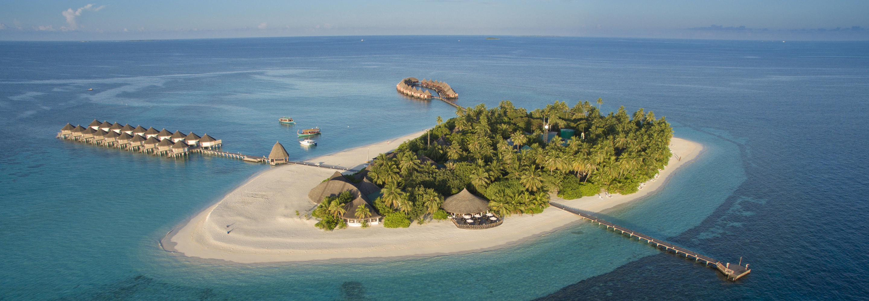 Angaga Island Resort & Spa
