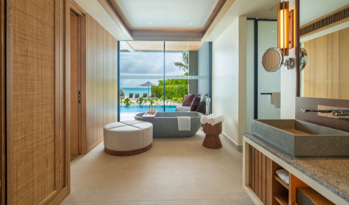 Strandvilla mit vier Schlafzimmern und privatem Pool - Bild 2
