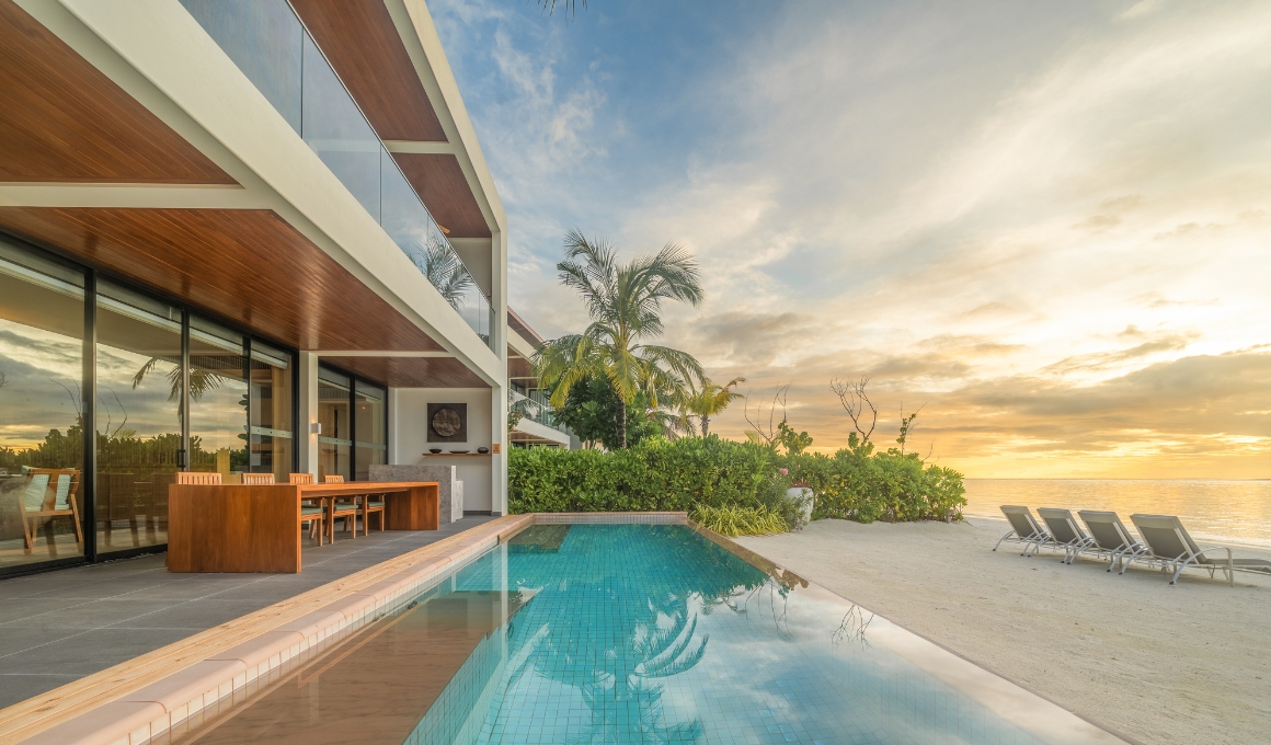 Strandrefugium mit drei Schlafzimmern und privatem Pool - Bild 1