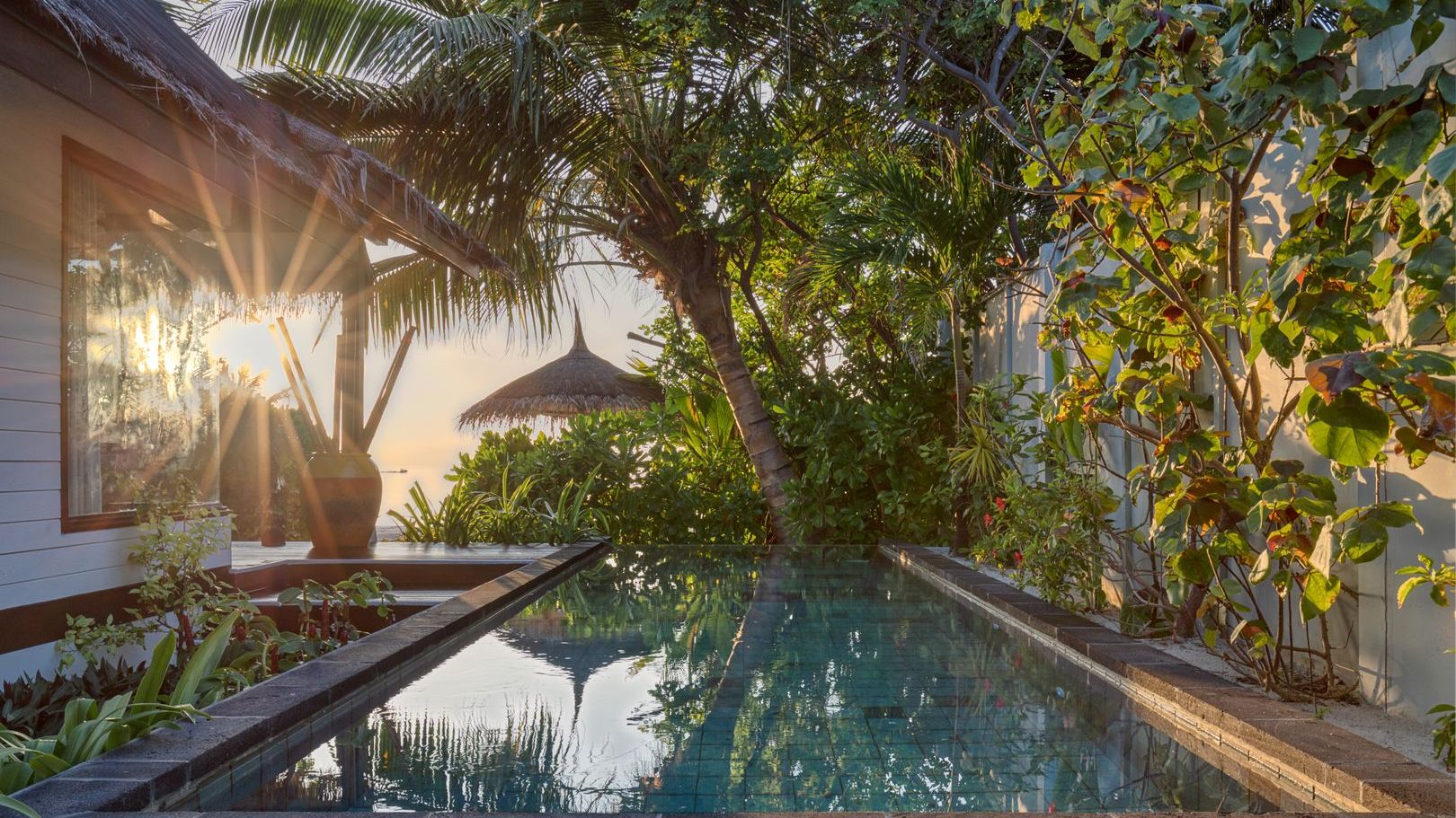 Earth-Villa mit Pool - Bild 3