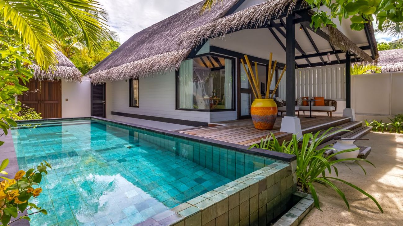 Earth-Villa mit Pool - Bild 1
