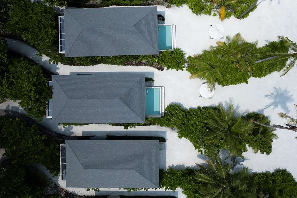 Strandvilla mit Pool - Bild 1