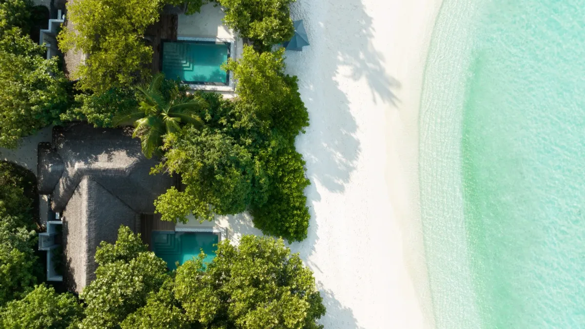 Strandvilla mit Pool - Bild 3