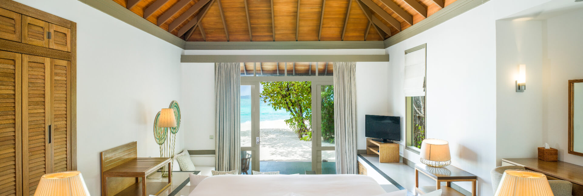 Strandvilla mit privatem Pool - Bild 1