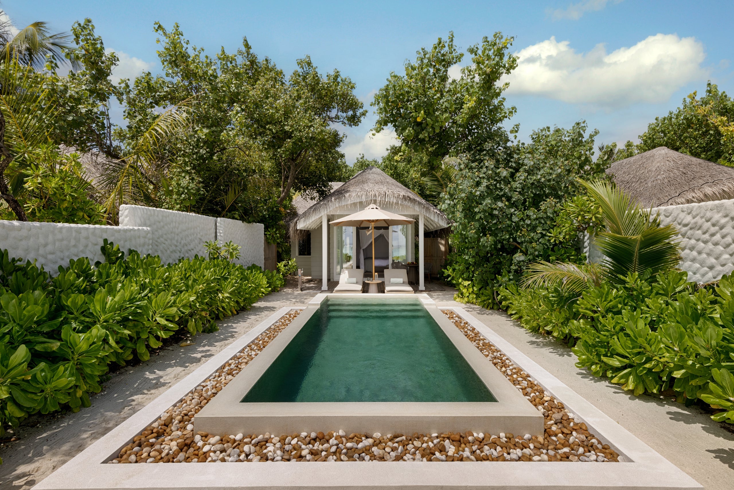 Beach Villa mit Pool - Bild 1