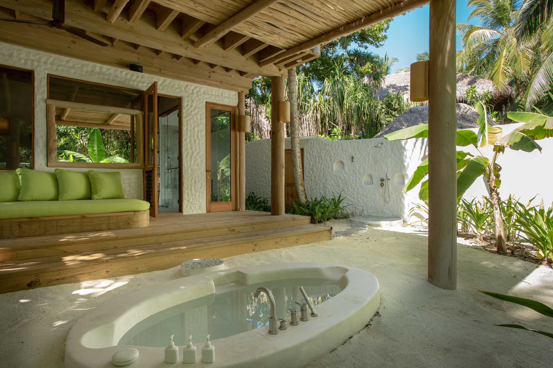 Crusoe-Residenz mit Pool und zwei Schlafzimmern (Villa 45) - Bild 3