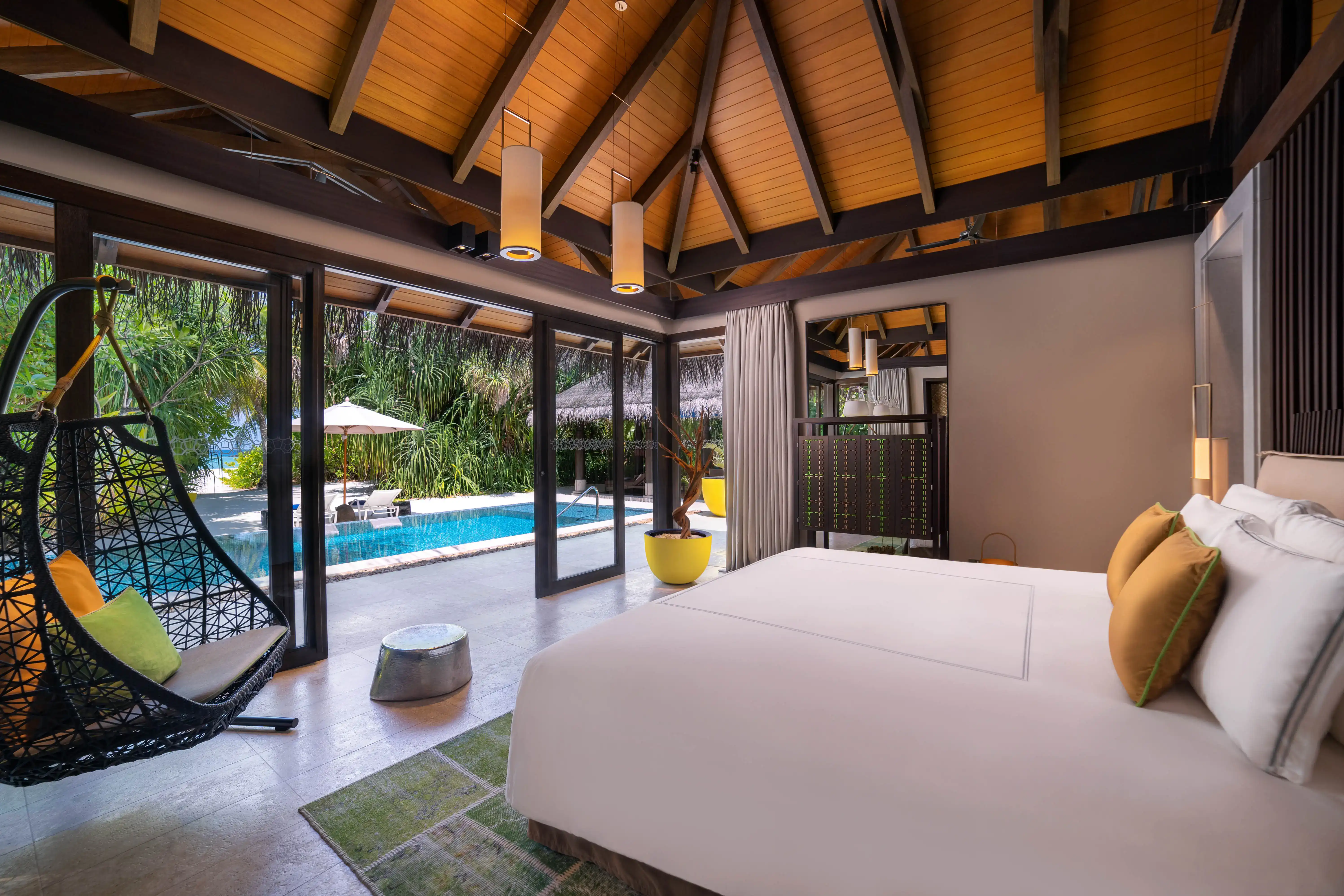 Deluxe-Strandvilla mit Pool - Bild 1