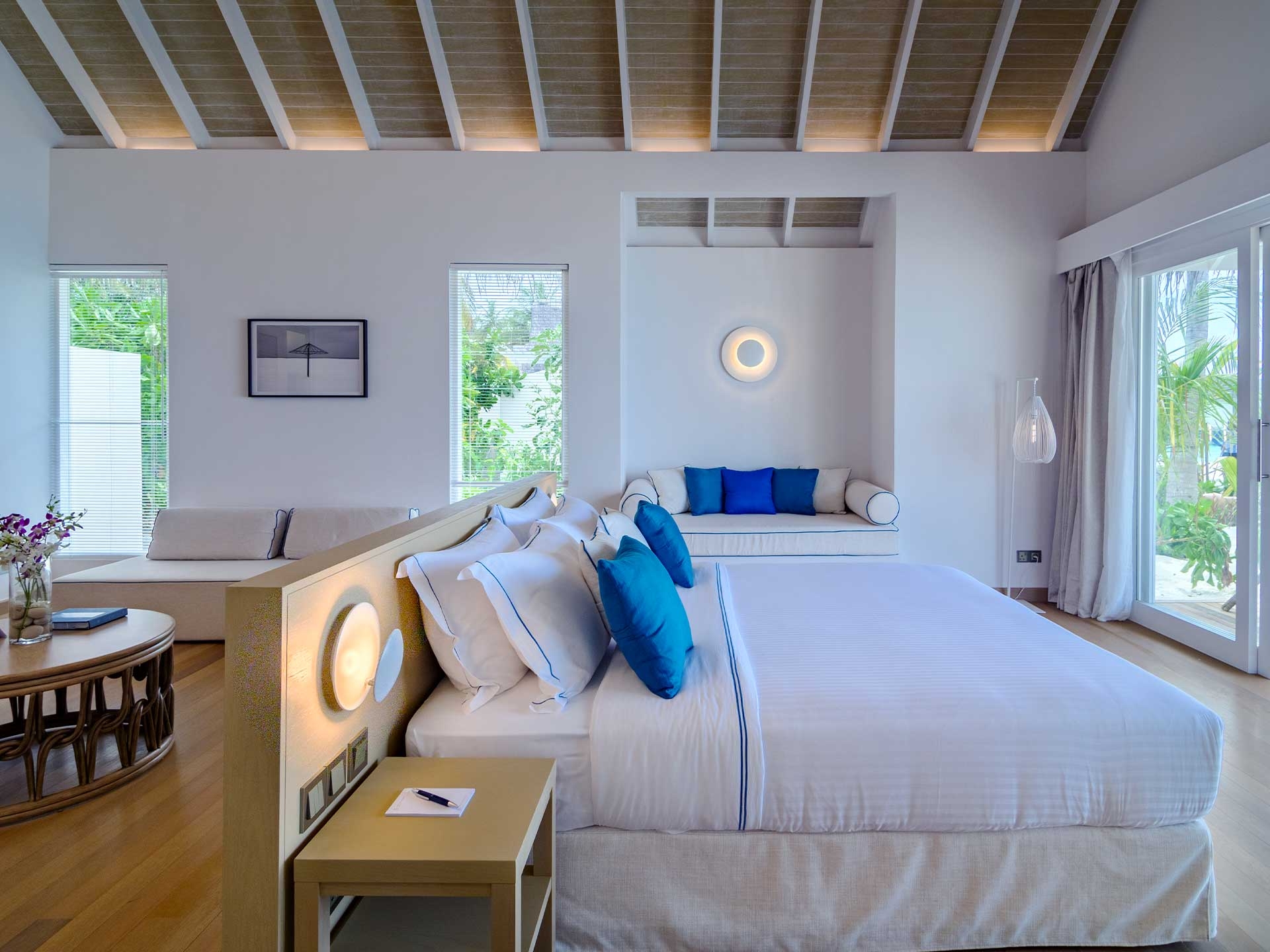 Deluxe-Strandvilla mit Pool - Bild 3