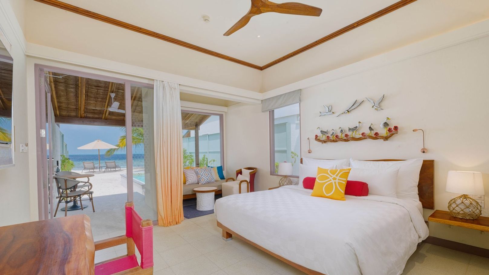 Deluxe-Strandvilla mit Pool - Bild 1