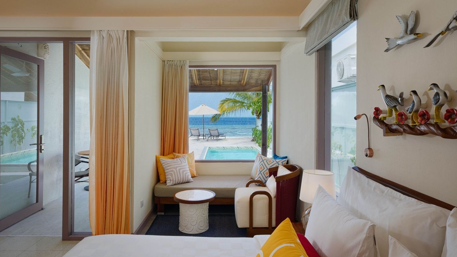 Deluxe-Strandvilla mit Pool - Bild 3