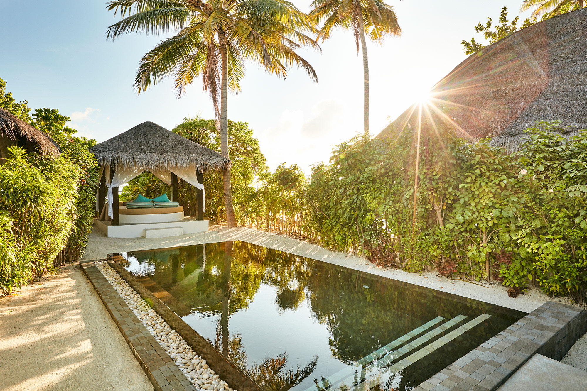 Deluxe-Strandvilla mit Pool - Bild 3