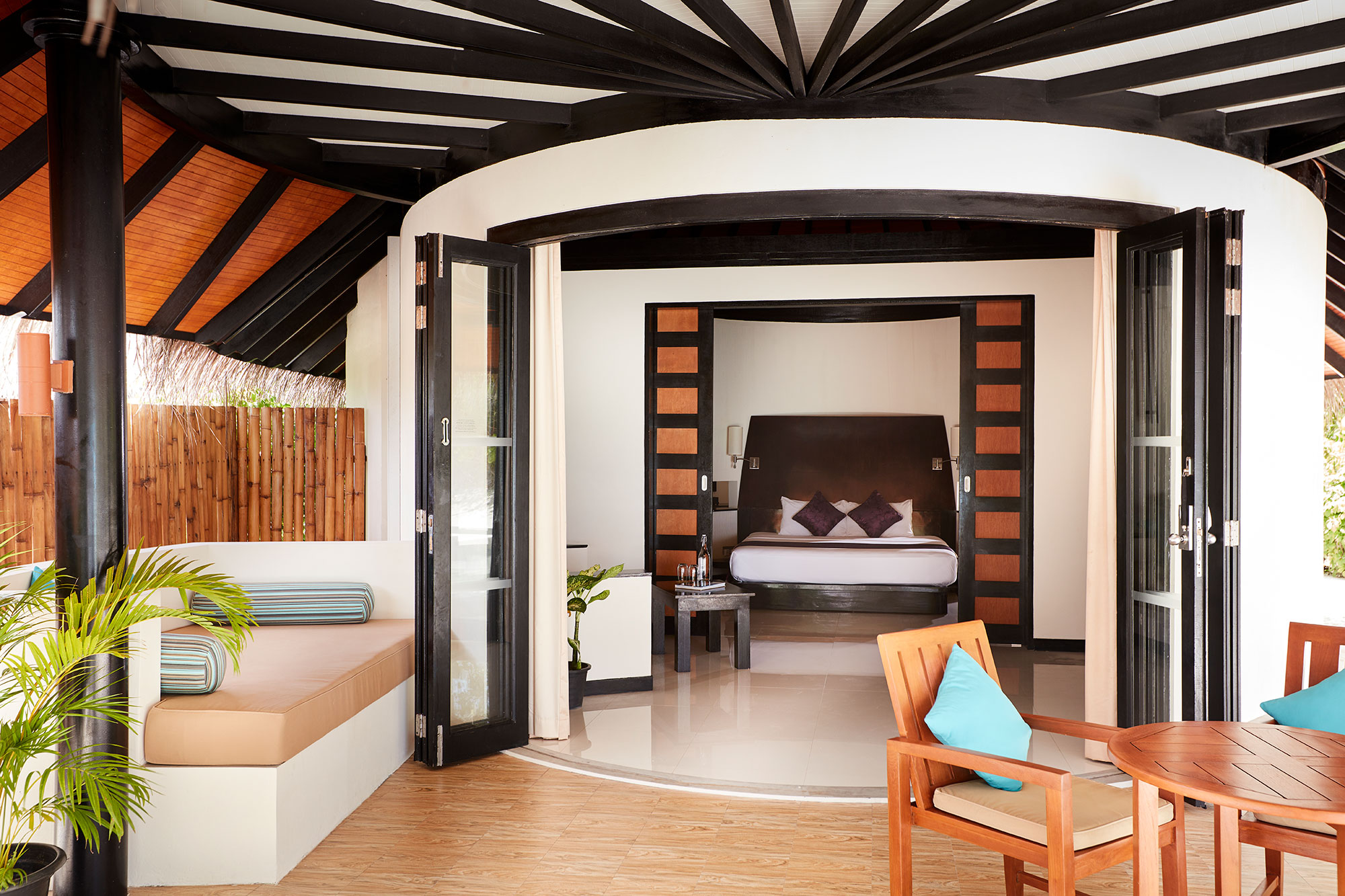 Familien-Deluxe-Strandvilla mit Pool - Bild 3