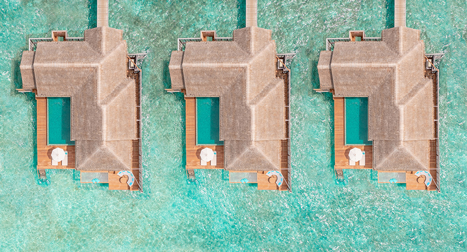 Familien-Wasservilla mit Pool und einem Schlafzimmer - Bild 1