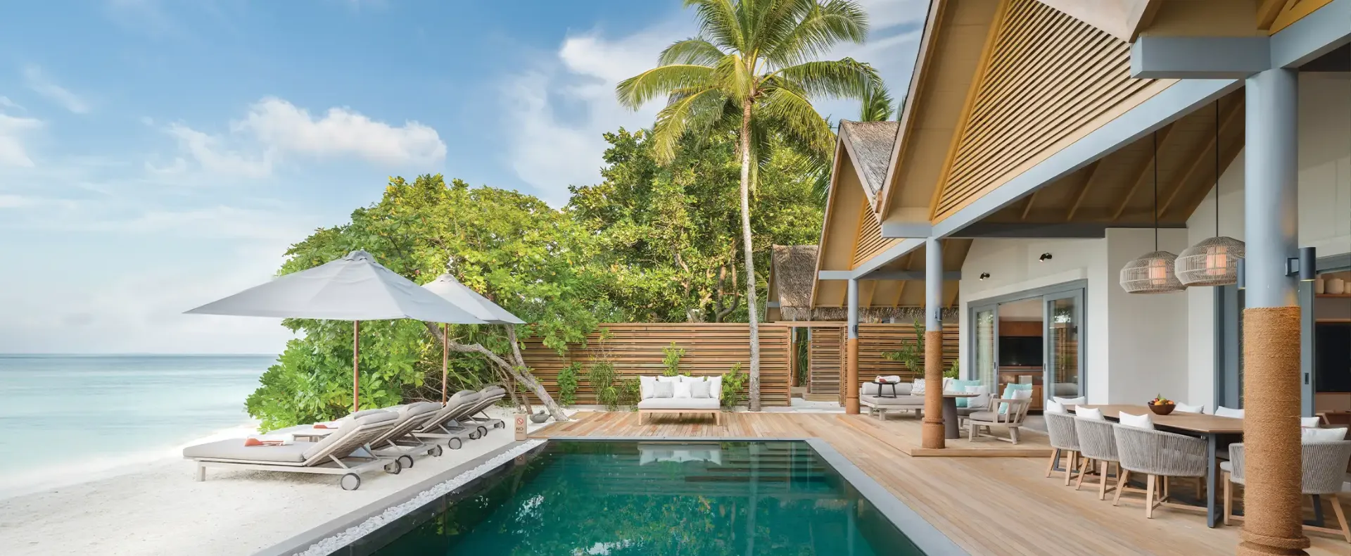 Strandresidenz mit vier Schlafzimmern und Pool - Bild 2