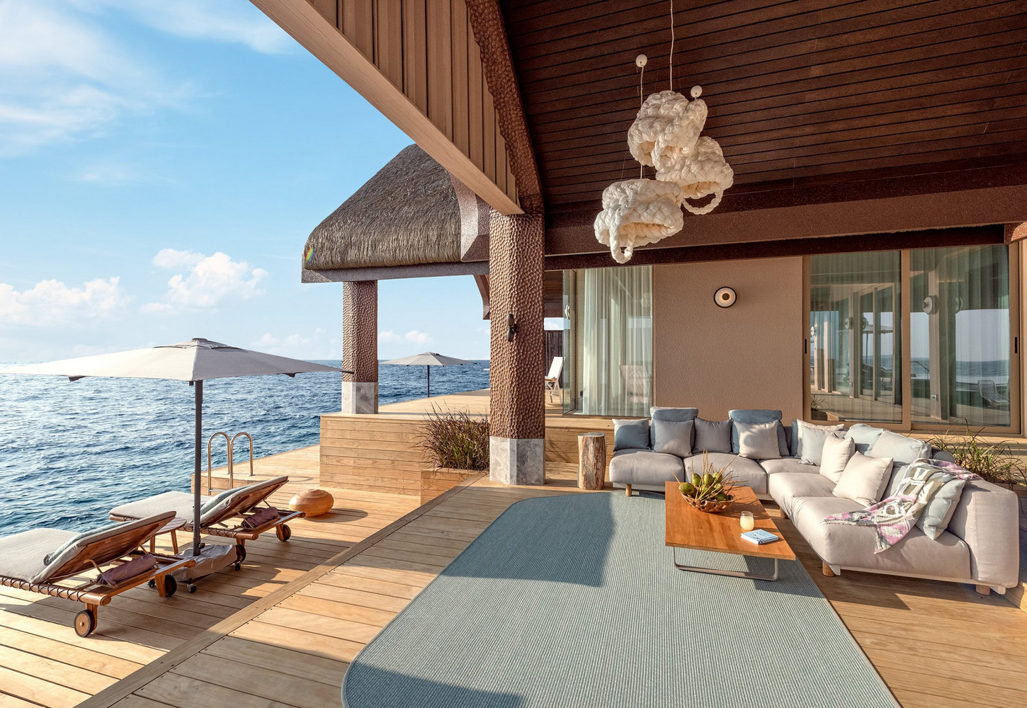 Private Wellbeing-Ozeanresidenz mit vier Schlafzimmern und Pool - Bild 1