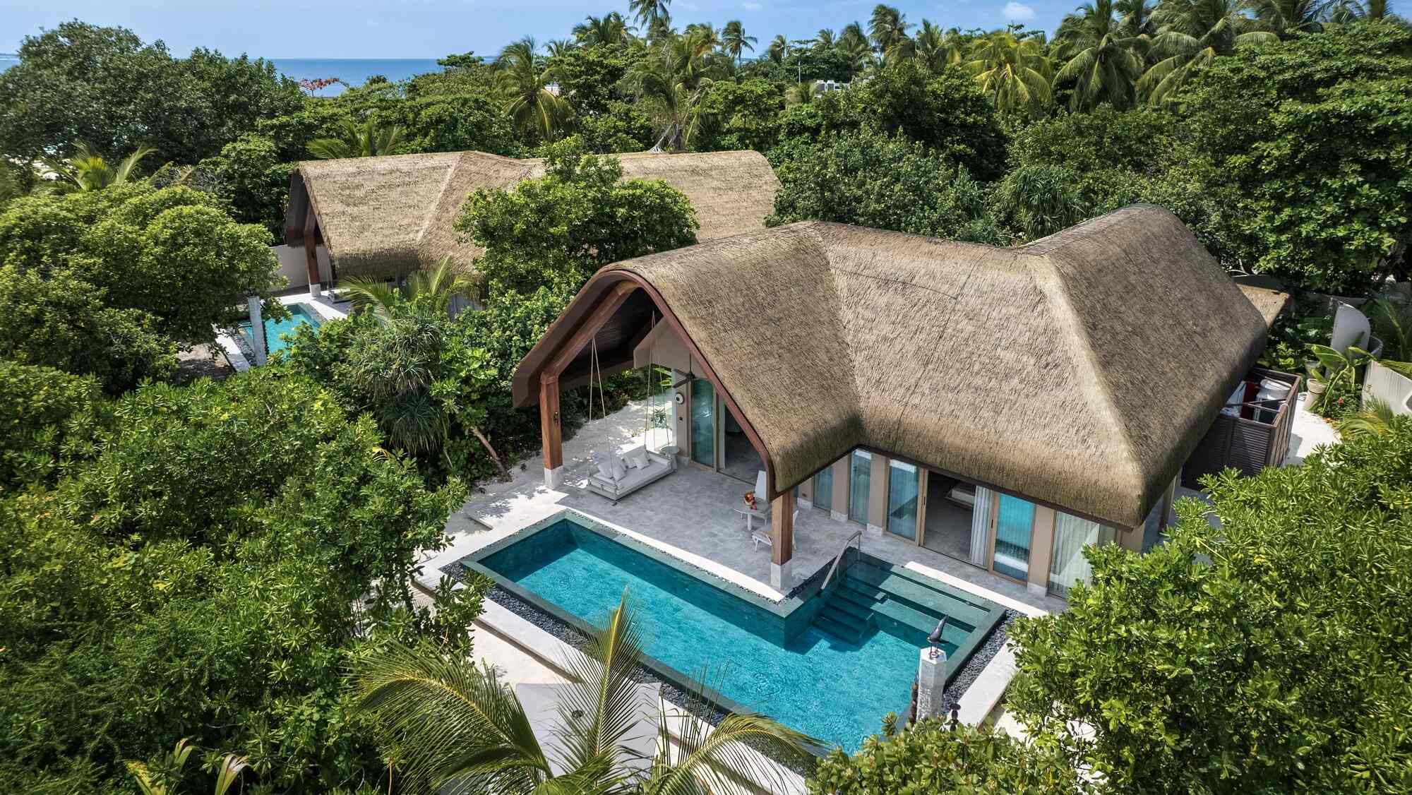 Große Strandvilla mit Pool - Bild 2