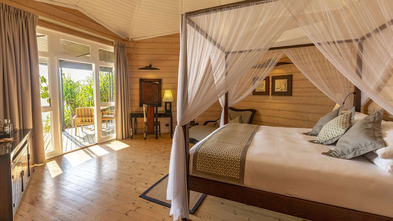 Strandvilla mit Jacuzzi - Bild 2