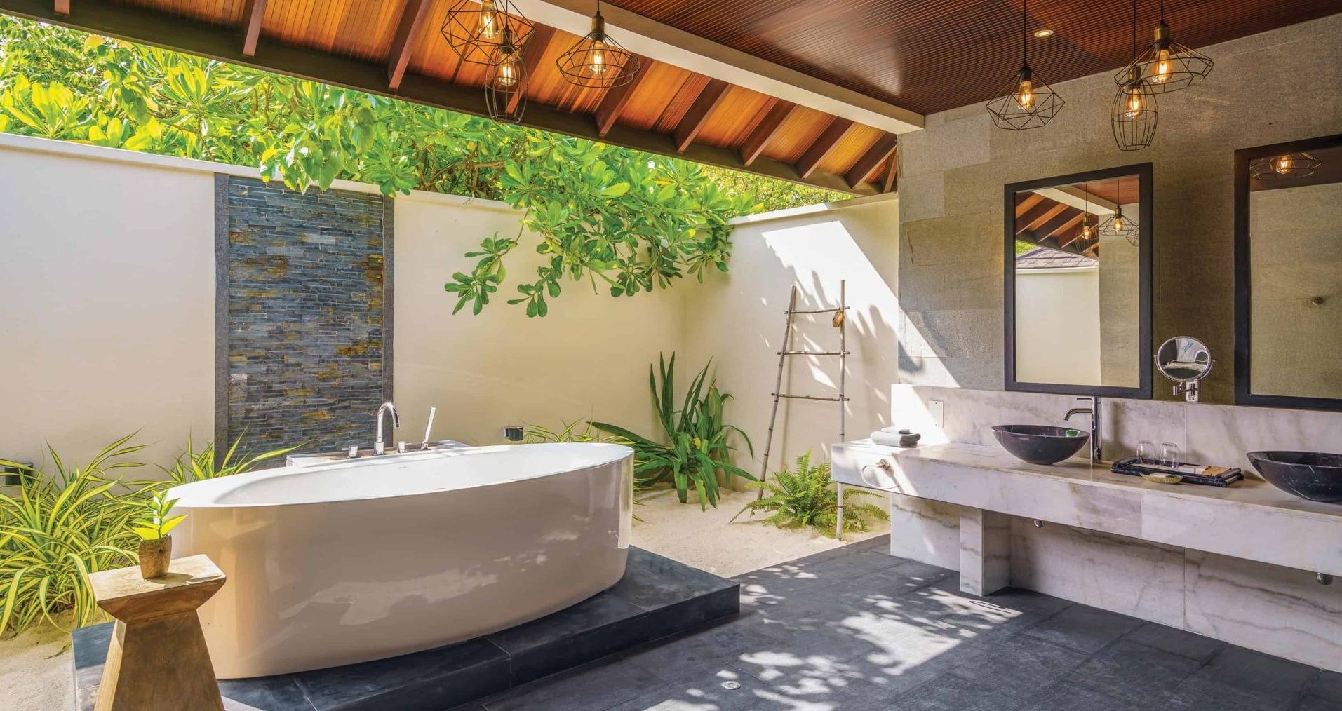Große Kanifushi-Poolvilla - Bild 3