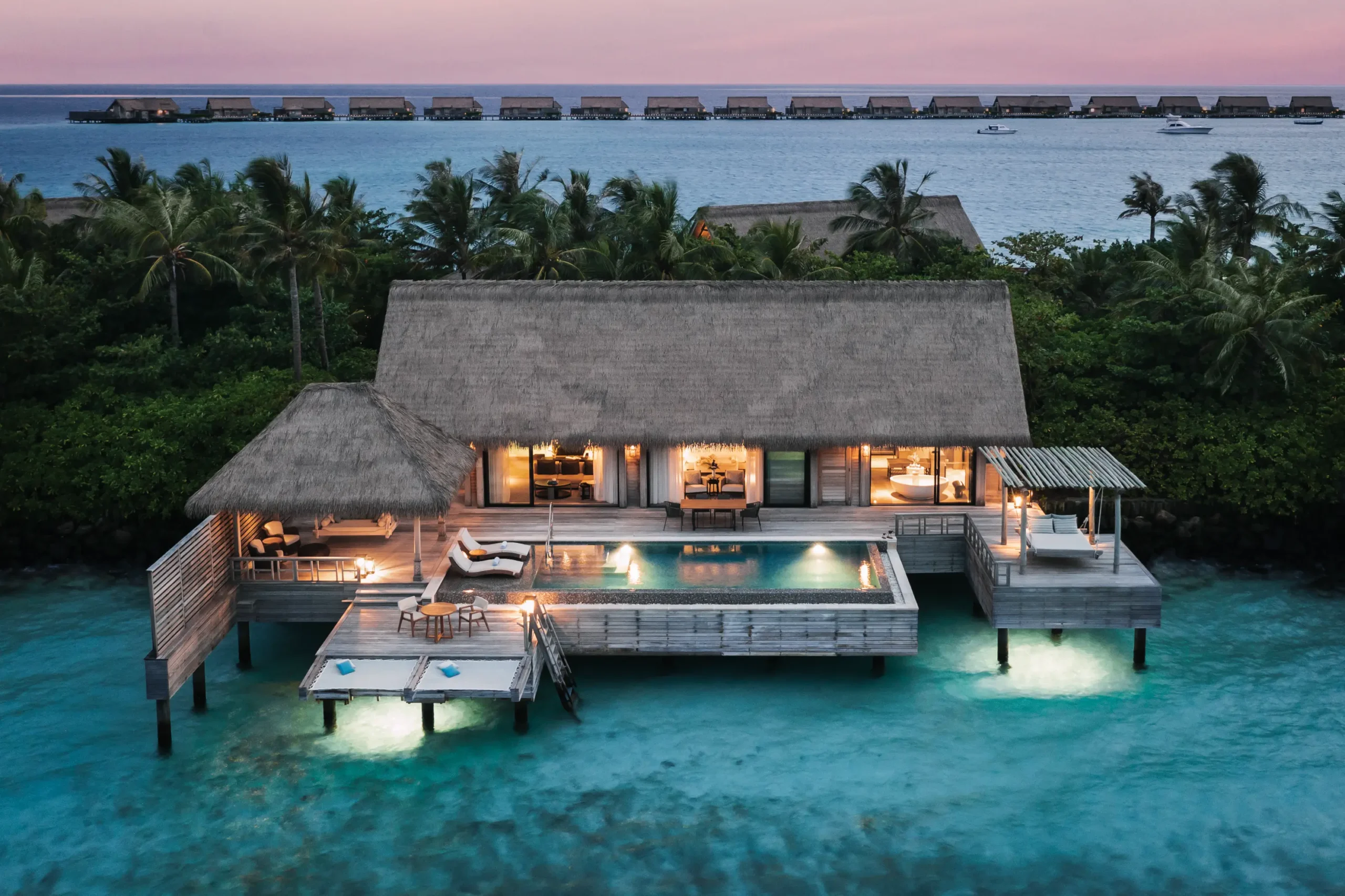 Große Reef-Villa mit Kingsize-Bett und Pool - Bild 1