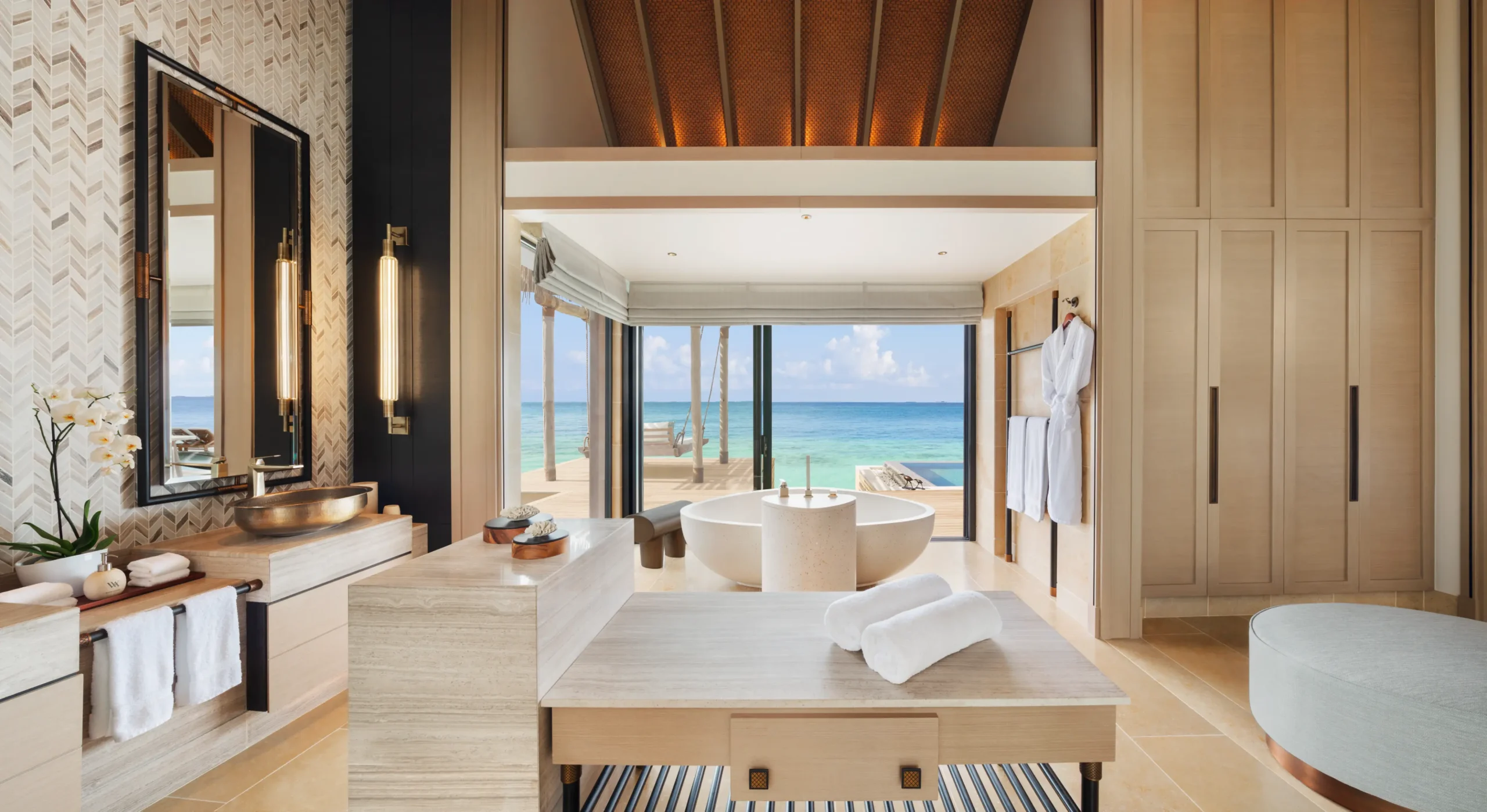 Reef-Villa mit Kingsize-Bett und Pool - Bild 3