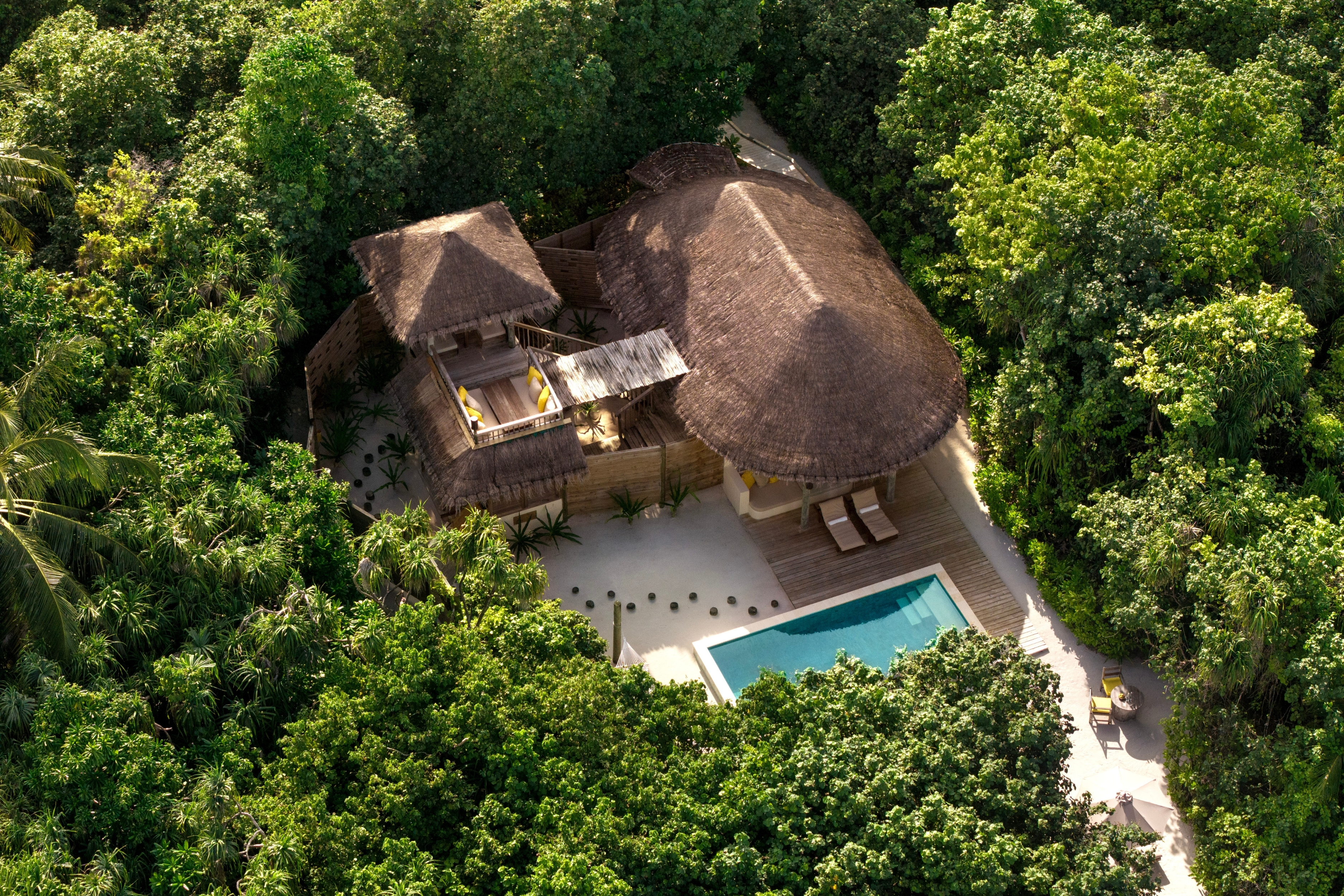 Lagunen-Strandvilla mit Pool - Bild 1
