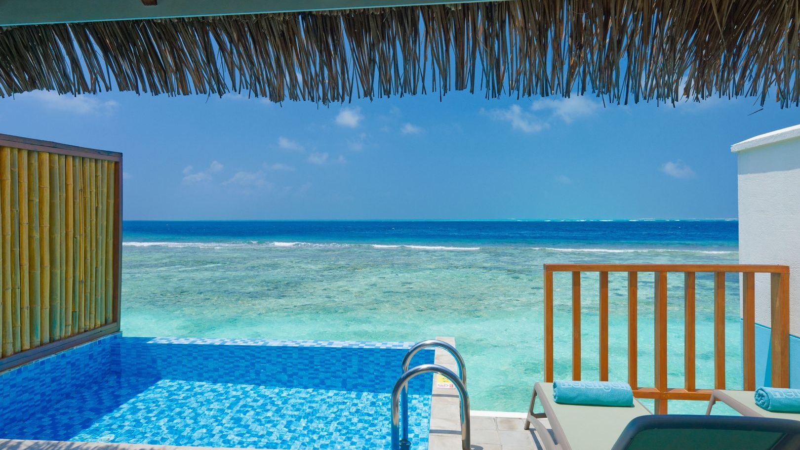 Lagunenvilla mit Pool - Bild 3
