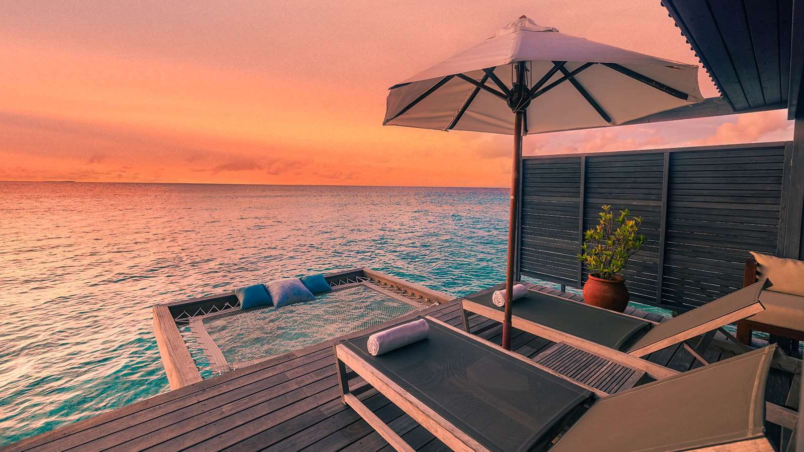 Ozean-Überwasservilla mit Jacuzzi - Bild 1