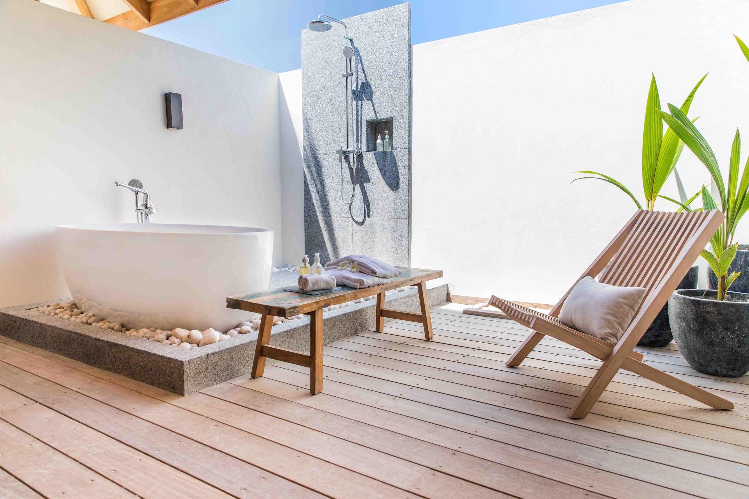 Ozeanvilla mit Pool - Bild 3
