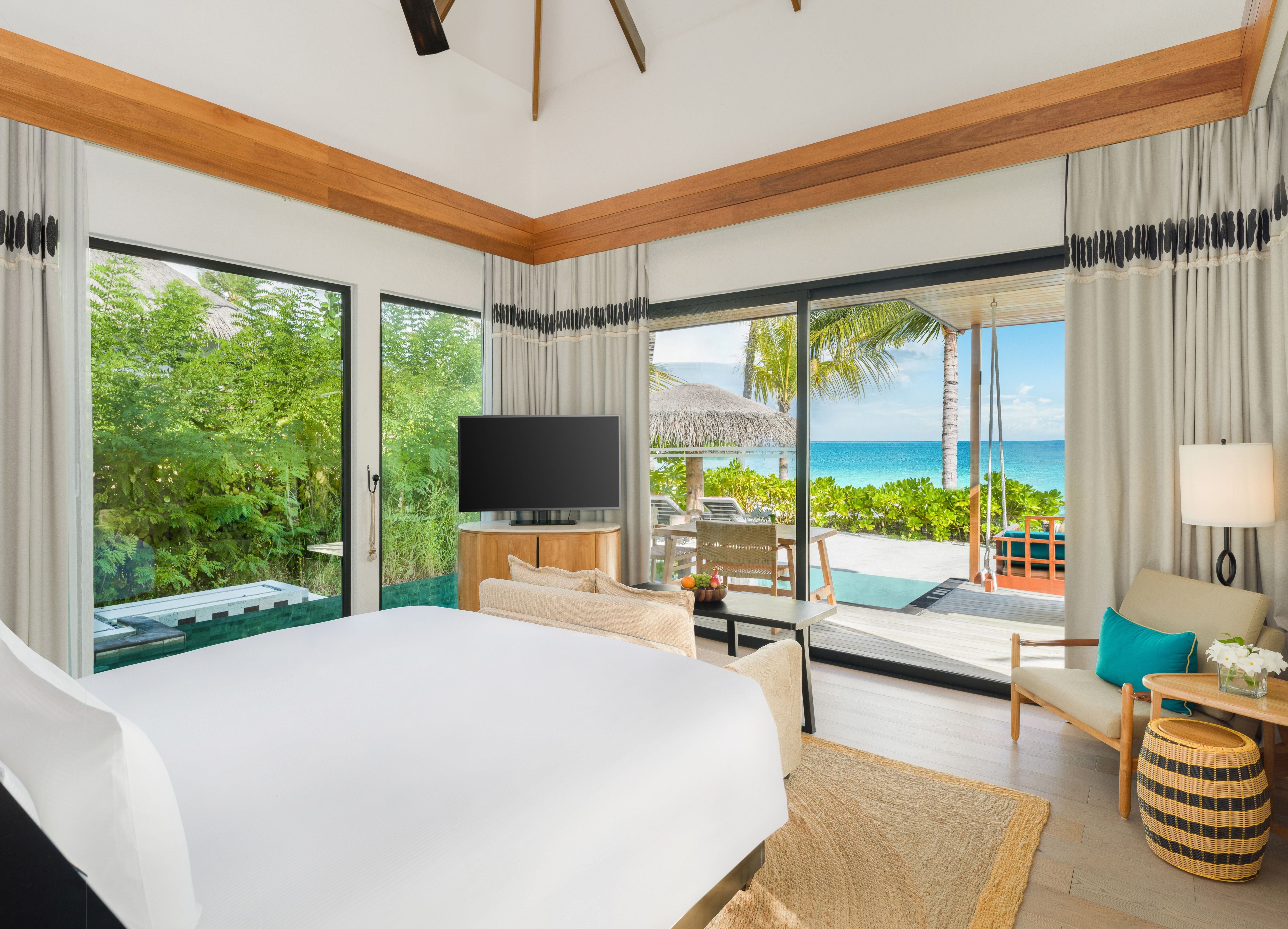 One Bedroom Family Beach Pool Villa - Bild 1
