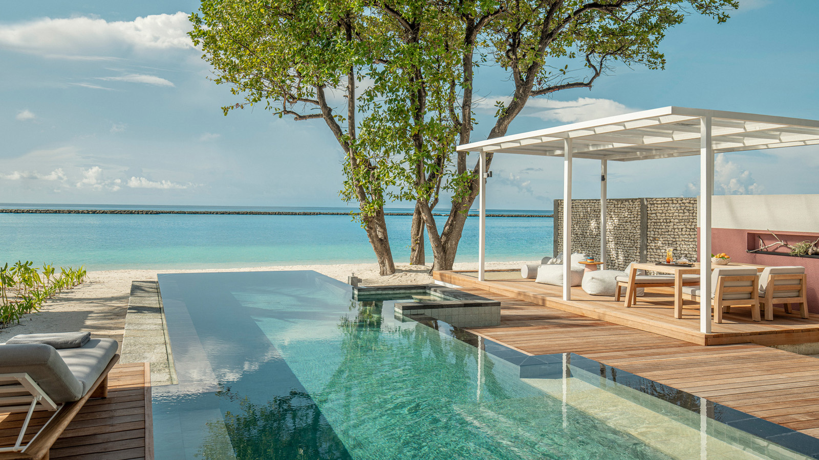Premier-Bungalow direkt am Ozean mit Pool - Bild 1