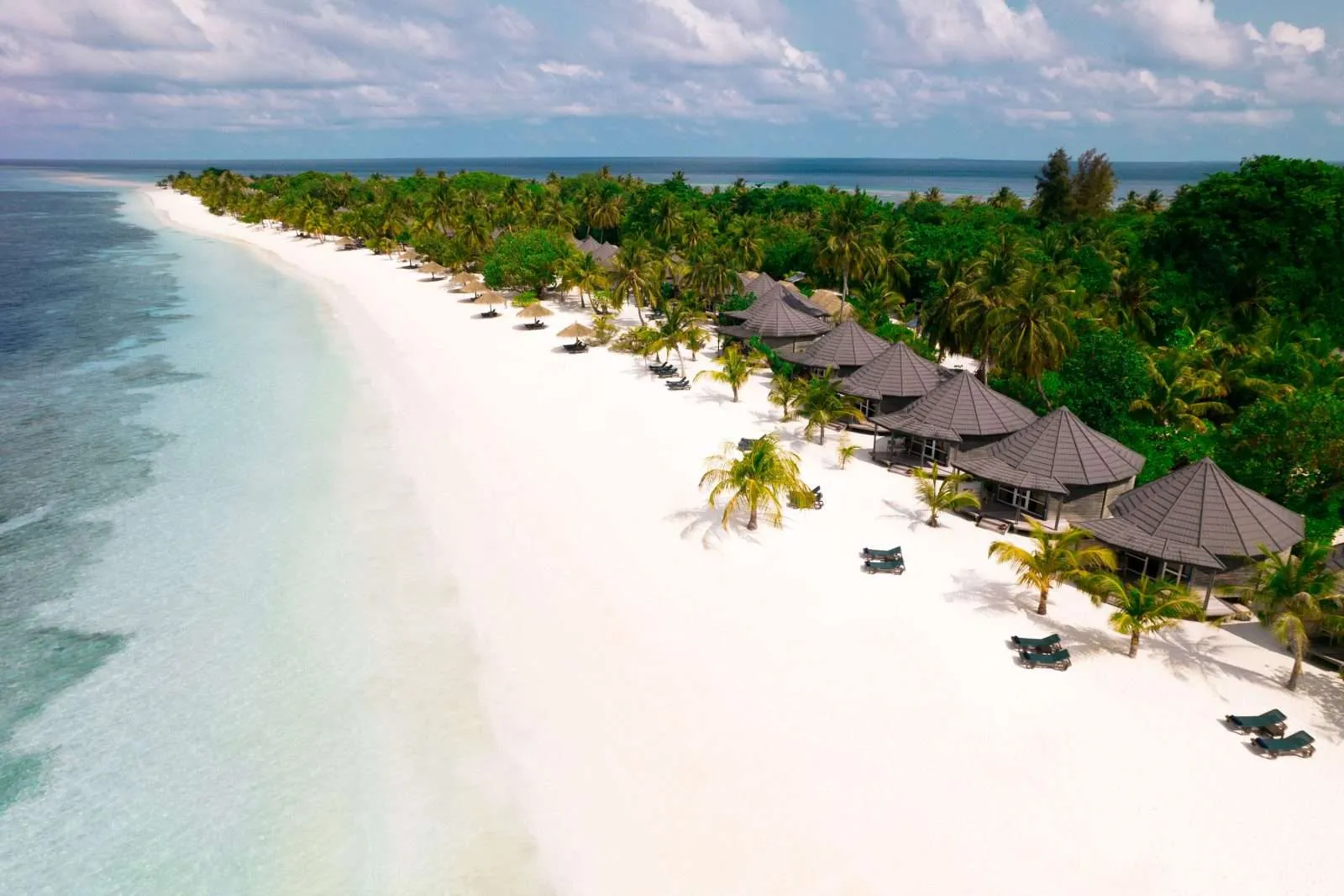 Premium-Strandvilla - Bild 1