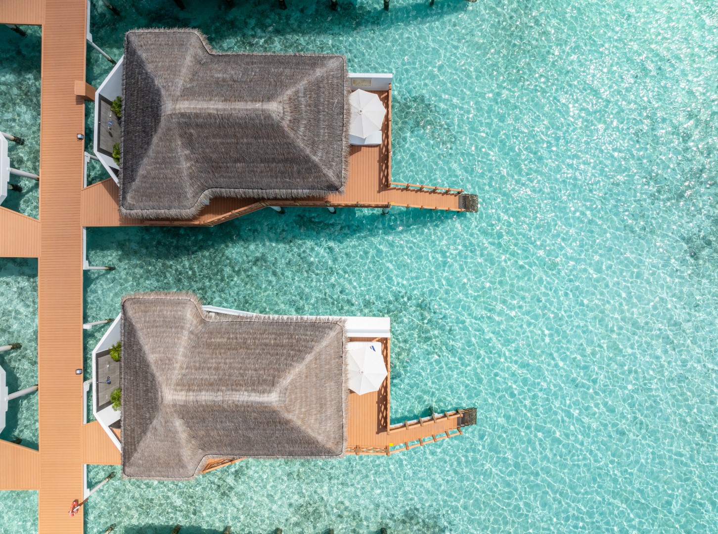 Premium Water Bungalows auf Angaga