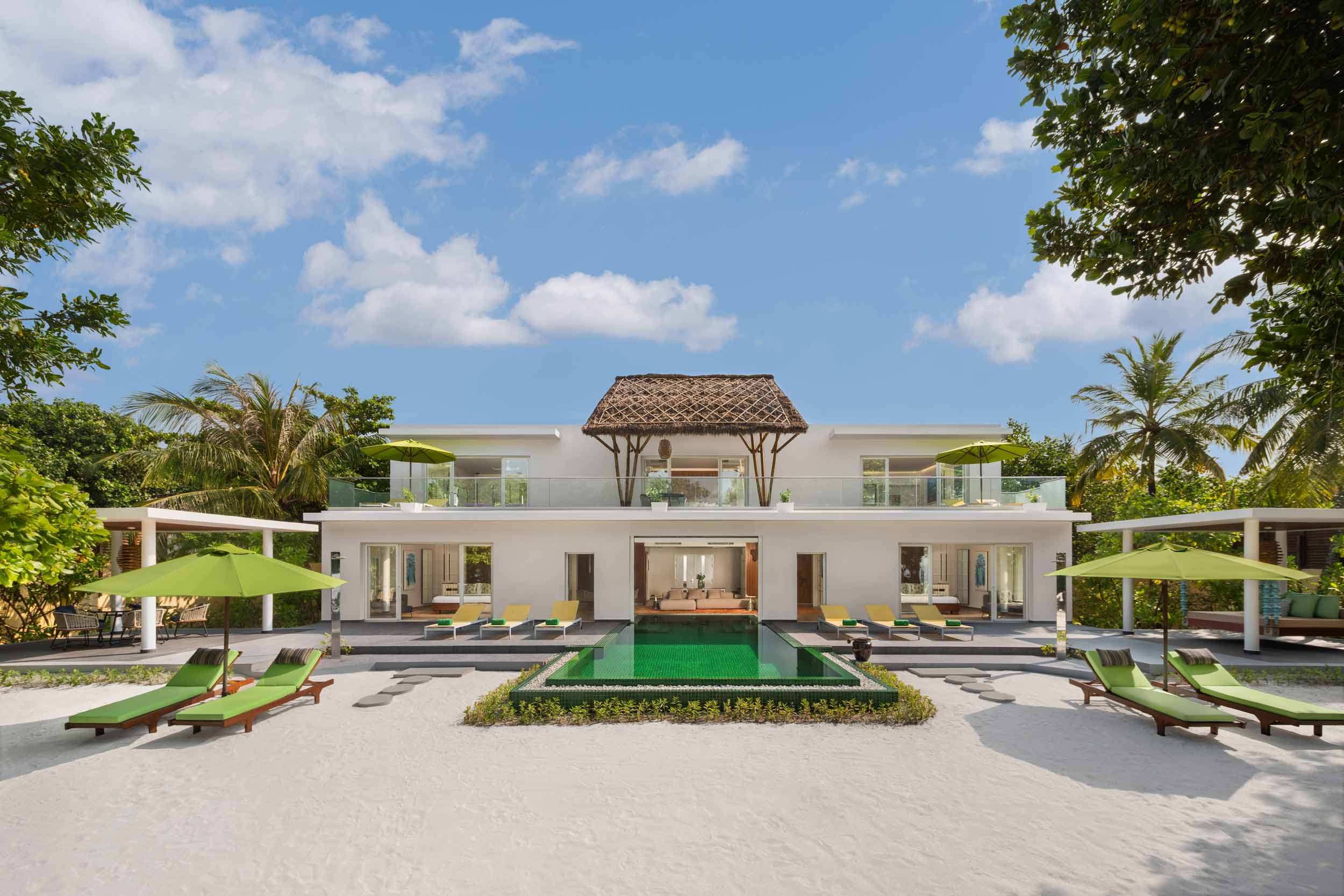 Königliche Strandvilla mit Pool und drei Schlafzimmern - Bild 3